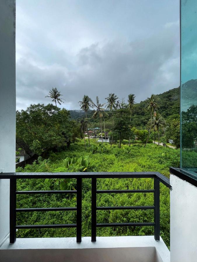 Kefir Phuket Hotel Kamala Beach Exterior foto